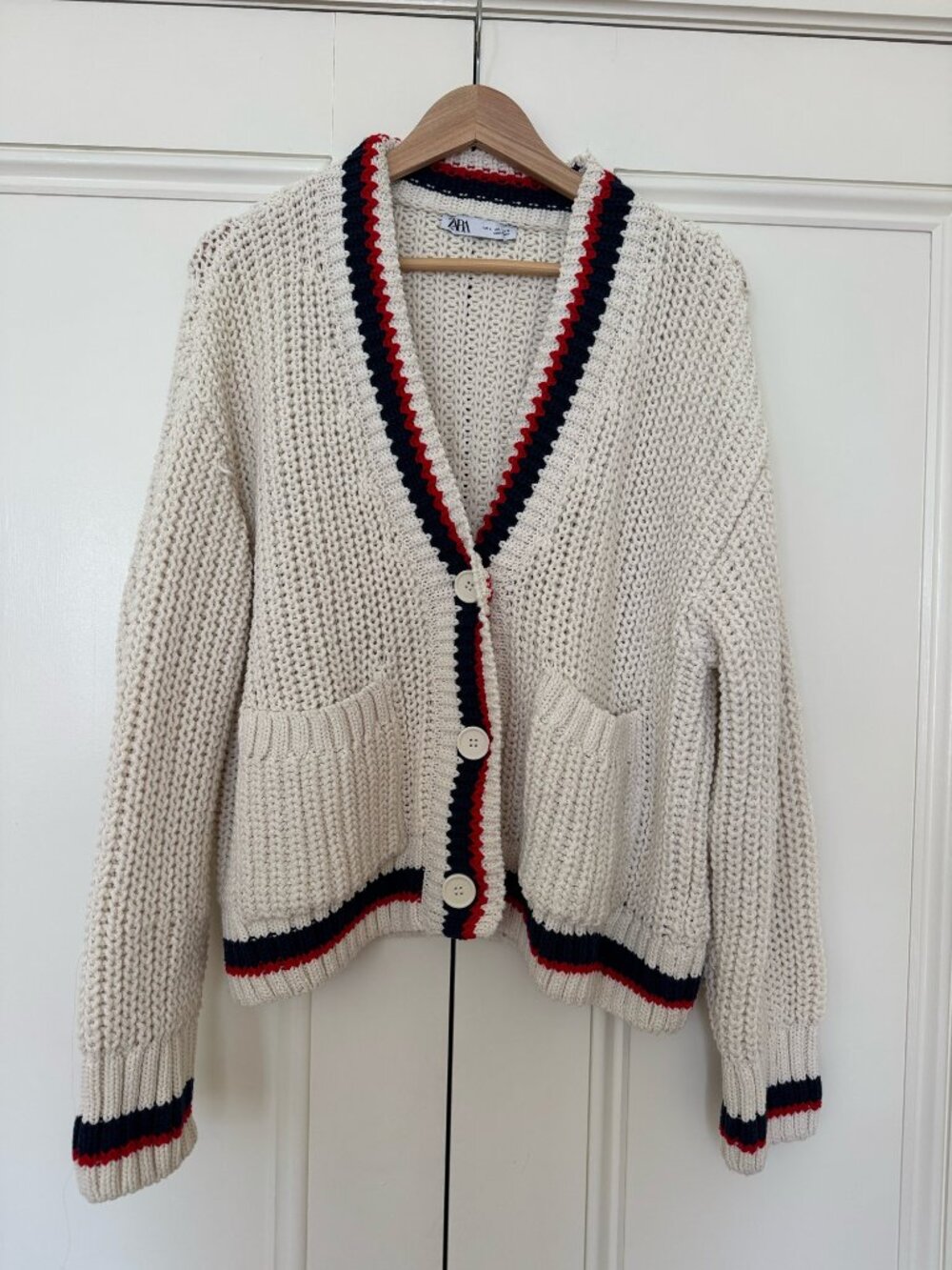 Zara Chunky Knit Varsity Stripe Cardigan Cream Navy Red V-Neck Size L